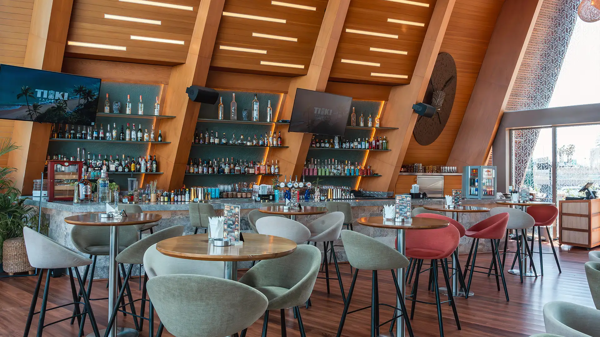 Tiki Pacifico Dining & Lounge Private & Corporate Events Venue Abu Dhabi - Gallery Image 7